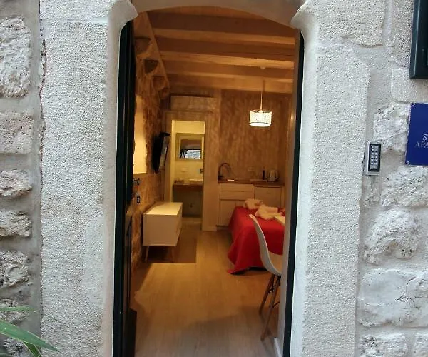 Apartment Old Town Marko *